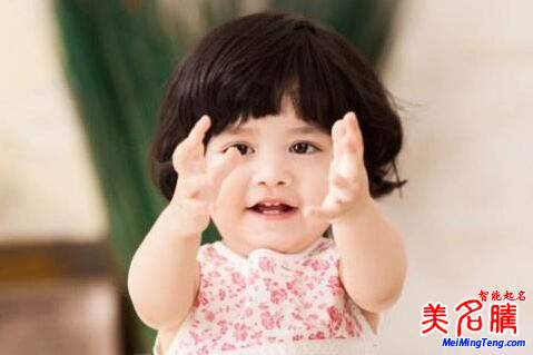 2017年雞年帶“?!弊值膶殞毱鹈? /></a>近幾年,“?!弊质俏覈议L給寶寶起名常用字之一??S锌N?、文雅的意思,寓意聰慧文雅。很多家長給孩子起名“?!弊帧OM麑殞氂⒚舳嗖?、清雅榮貴。下面美名騰帶您一起看看帶“?!弊值膶殞毱鹈R弧ⅰ翱!弊值囊?..</div>
<span id="ctl00_ContentPlaceHolder1_subjectList_dgNews_ctl08_Label1" style="color:Green;font-size:10pt;">2017/3/22 10:19:51</span>
<div style="height:5px; font-size:5px"> </div>
<hr width="99%" style="text-align:center; border-style:dotted; border-width:0px; height:1px;" />
<div style="height:5px; font-size:5px"> </div>
</div>
</td>
</tr><tr style="border-width:0px;">
<td valign="top">
<div style="padding-left:3px; padding-right:3px;line-height:180%">
<h3 style="padding:0px;margin:0px;display:inline;"><a id="ctl00_ContentPlaceHolder1_subjectList_dgNews_ctl09_HyperLink1" class="headline" href="/subject/ji/s.aspx?newsid=6020" target="_blank">2017雞年帶“宗”字的寶寶起名大全</a></h3>
<span style="color:Red;font-size:8pt;"></span>
<br />
<div style="padding-top:1px; width:95%; padding-left:8px; line-height:180%;color:#2f2f2f;font-size:14px;" ><a href=