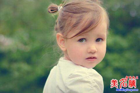屬狗陳姓寶寶起名，女寶寶起名大全